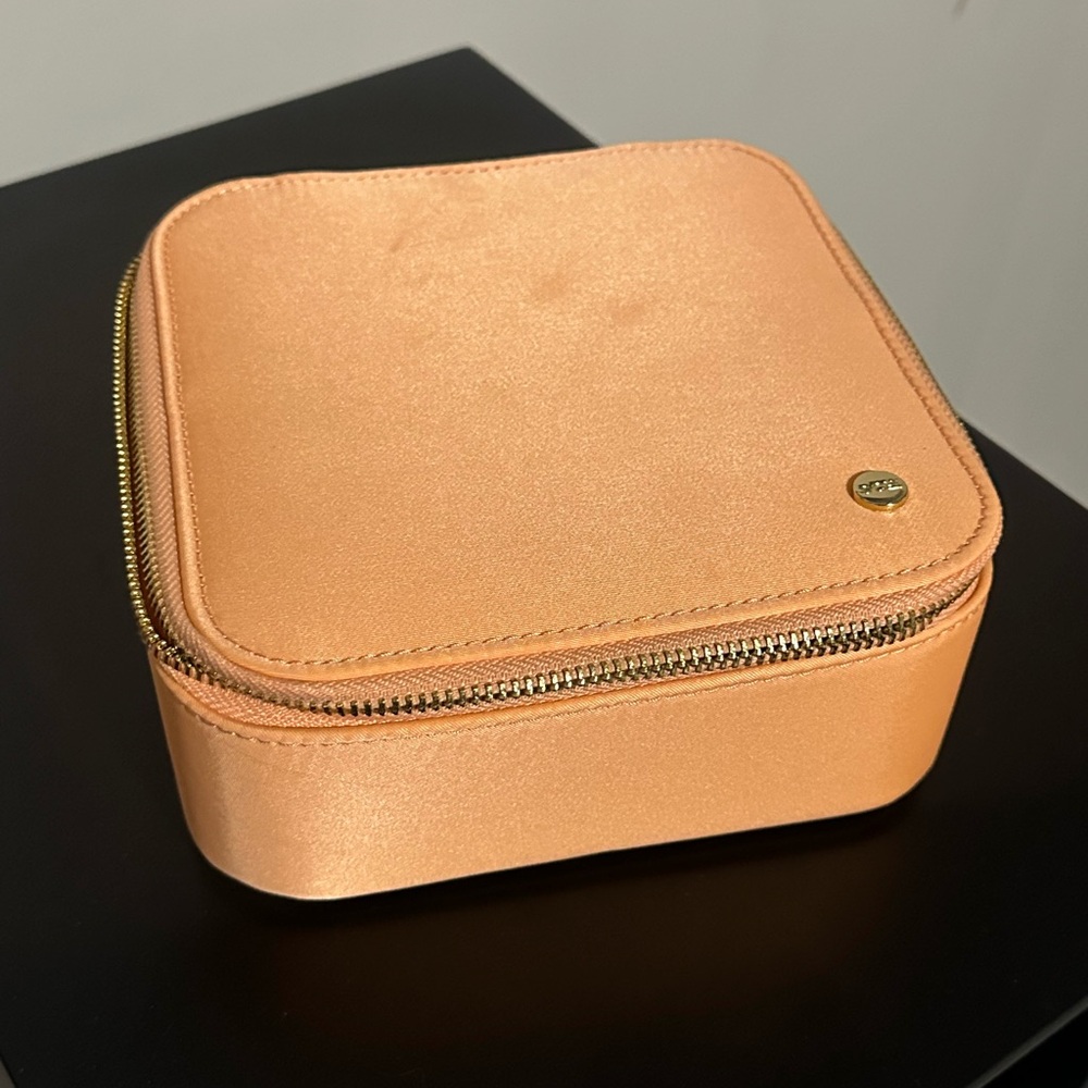 Stoney Clover Lane Peach Travel Case